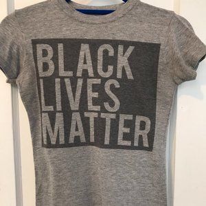 Black Lives Matter t-shirt S/XS super soft!